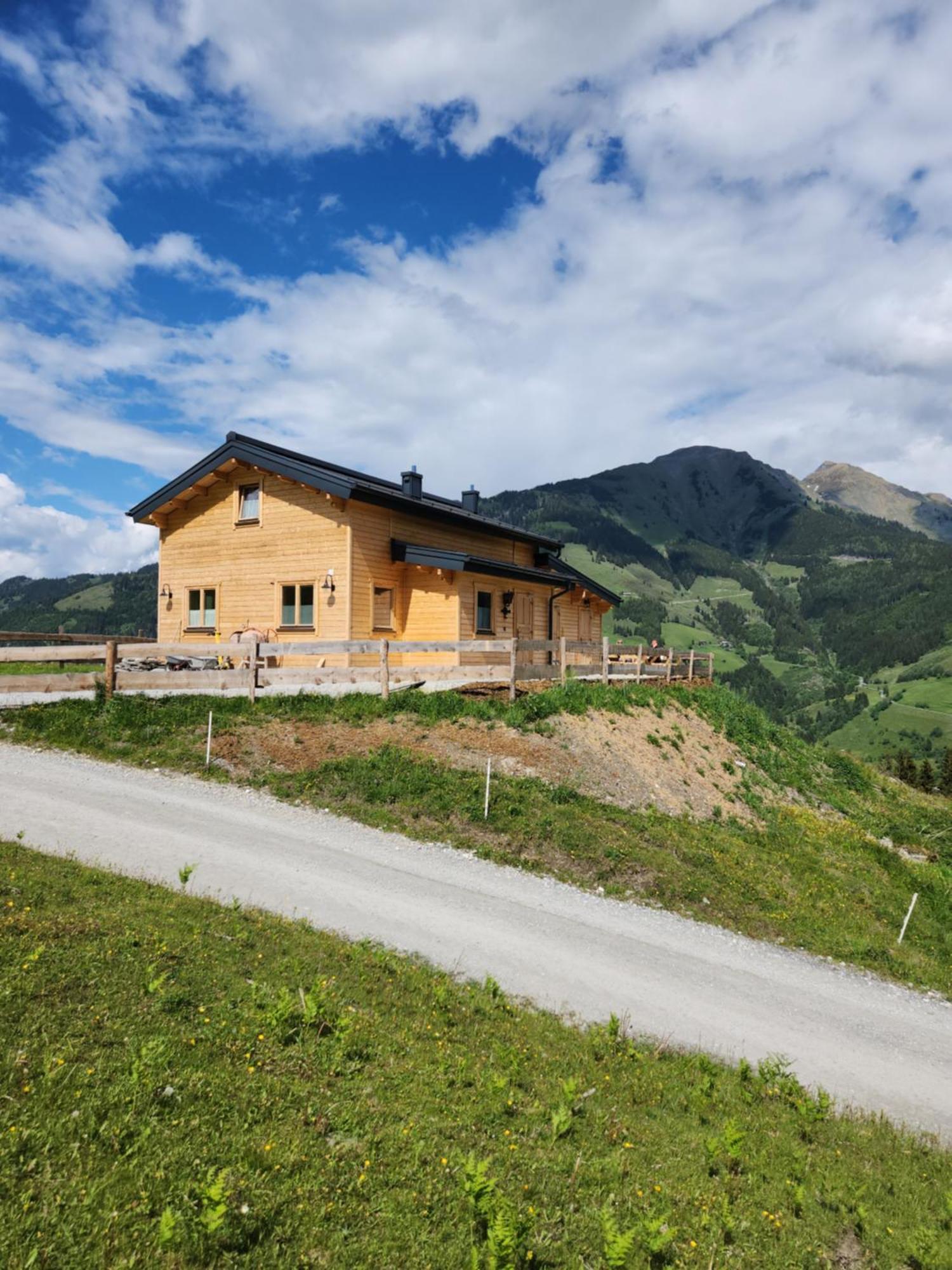 Lipphuette Top Lage Mit Traumhafter Aussicht Раурис Екстериор снимка